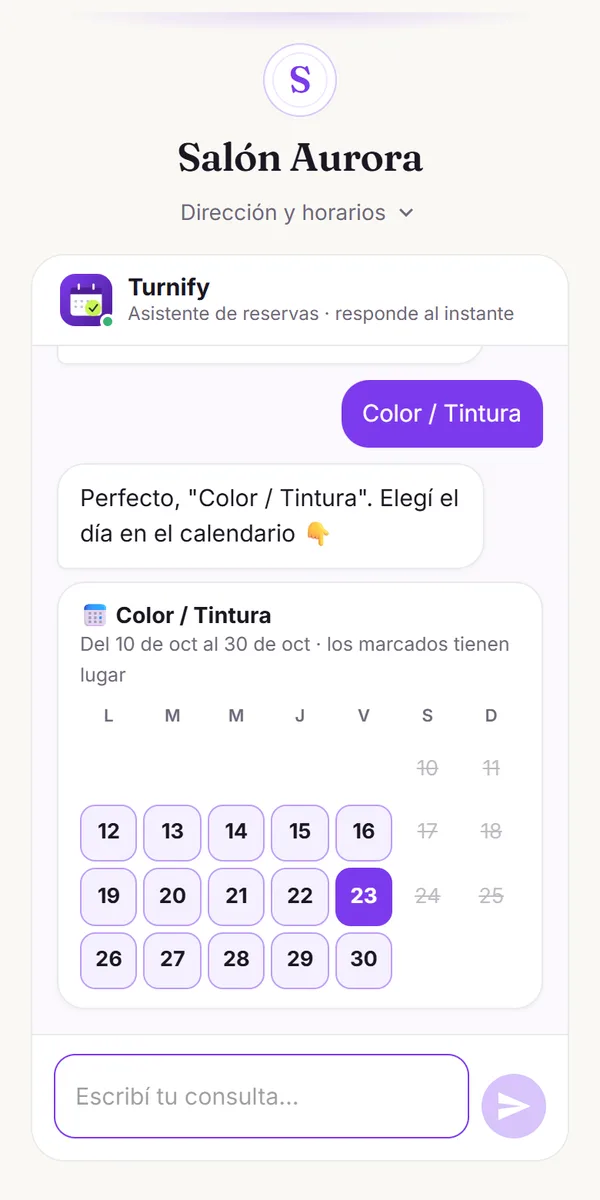 Página de reservas real de un negocio en Agendaviva: Turnify, la asistente con IA, le ofrece los días libres a la clienta